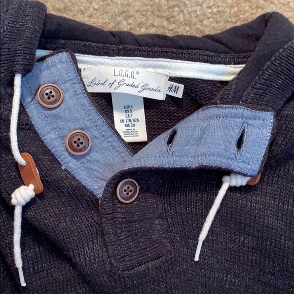 H&M Hooded Button Up - Picture 2 of 2